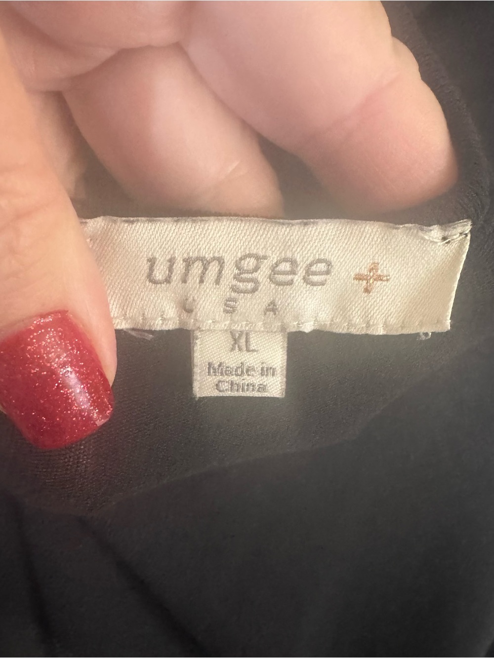 UMGEE Black V-Neck Top with Crisscross Straps & Back Detail    XLARGE   #3 - Picture 7 of 7